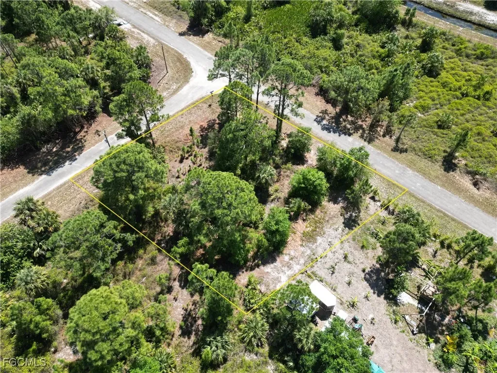 920 Mayfield Avenue S Lehigh Acres FL 33974