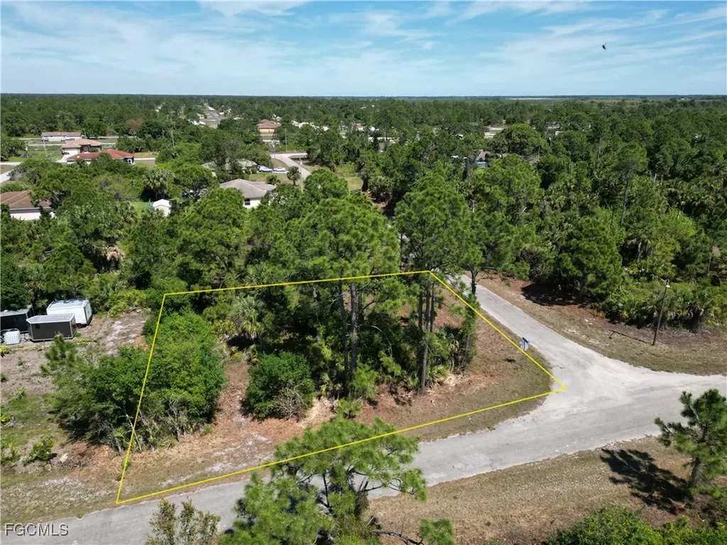 920 Mayfield Avenue S Lehigh Acres FL 33974