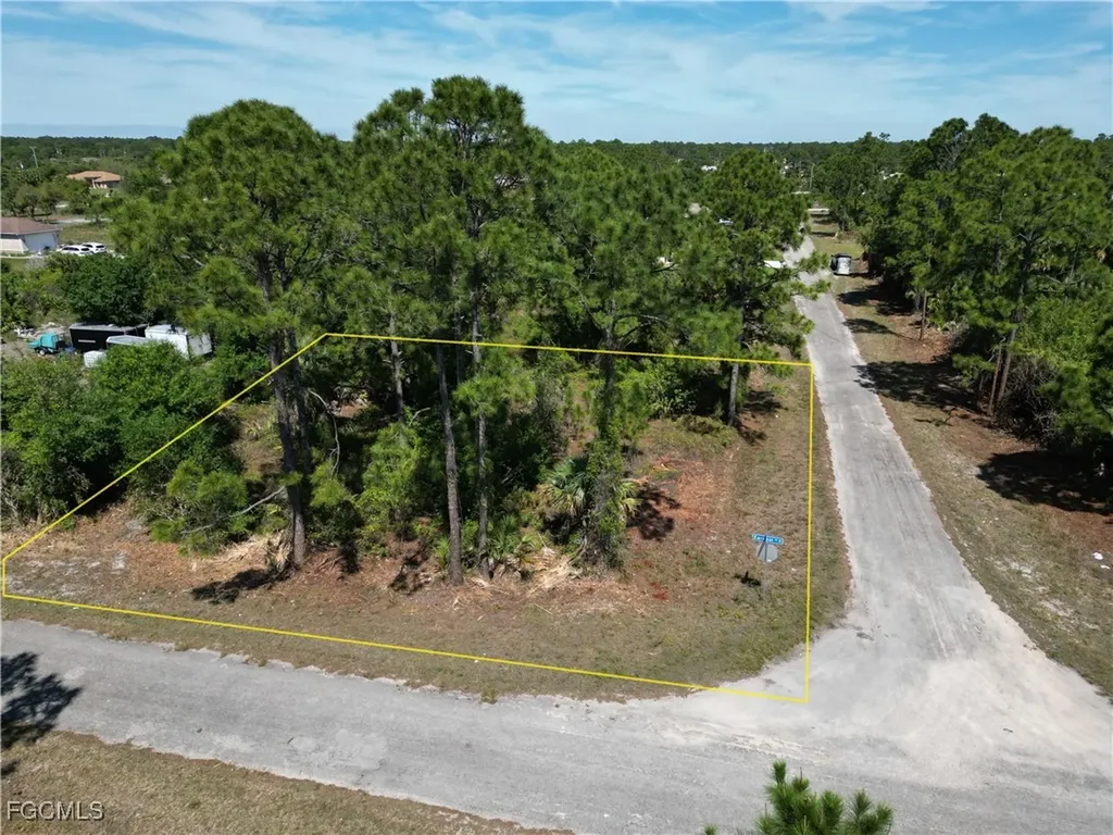 920 Mayfield Avenue S Lehigh Acres FL 33974