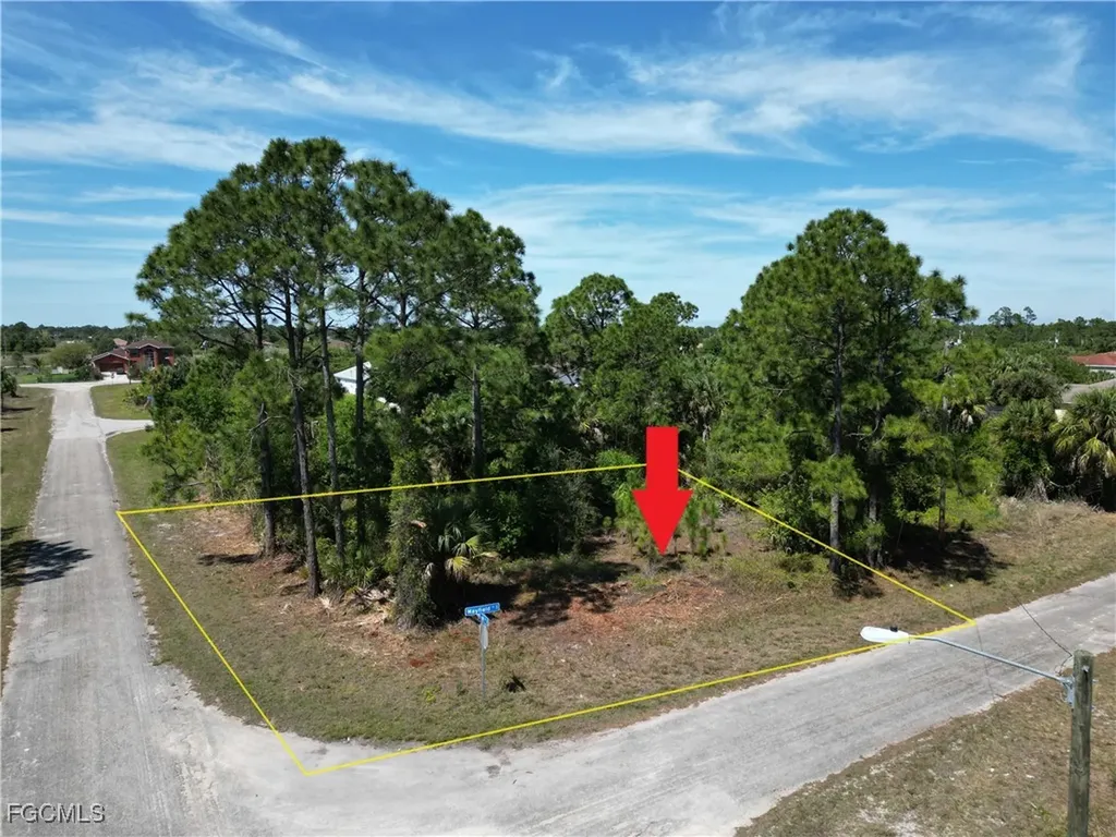 920 Mayfield Avenue S Lehigh Acres FL 33974