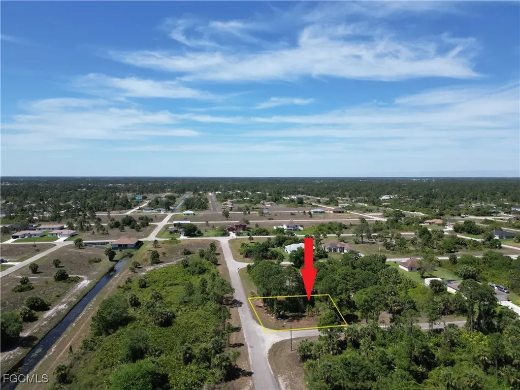 920 Mayfield Avenue S Lehigh Acres FL 33974
