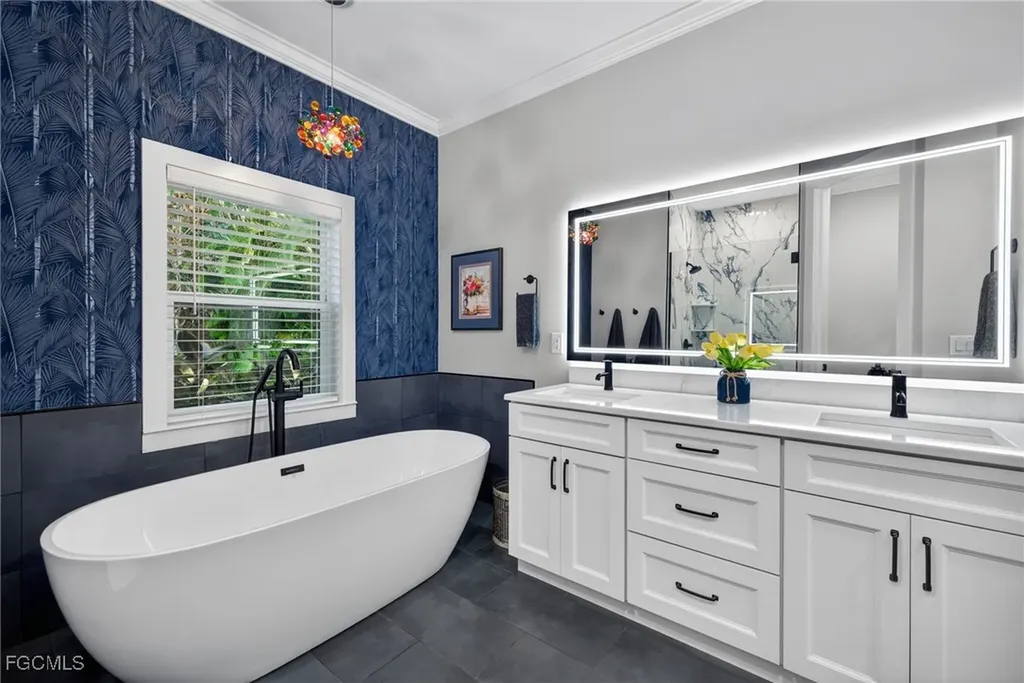 12351 Coconut Creek Court Fort Myers FL 33908