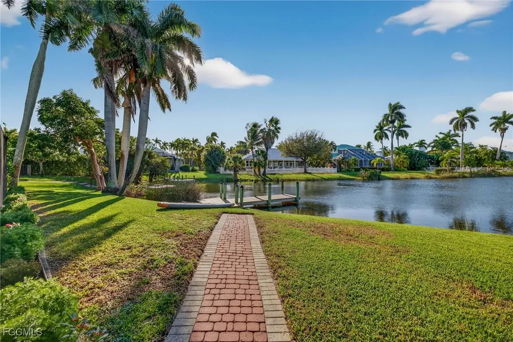 12351 Coconut Creek Court Fort Myers FL 33908