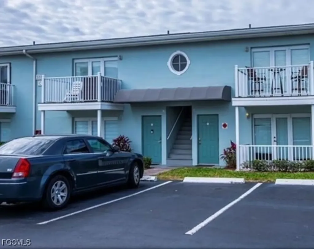 3342 N Key Drive North Fort Myers FL 33903