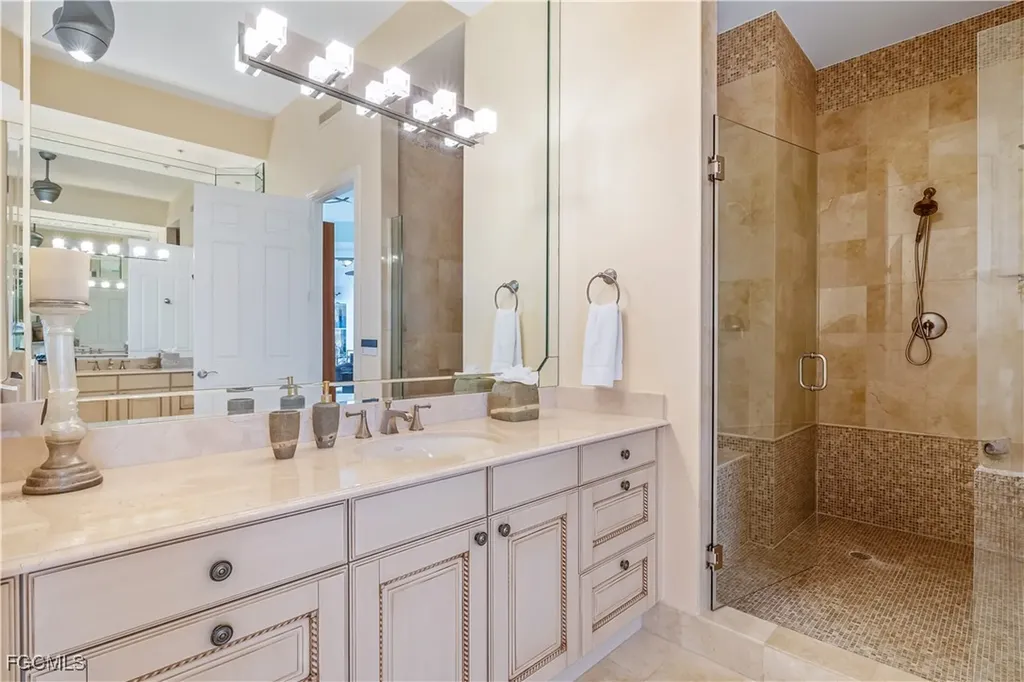 14270 Royal Harbour Court Fort Myers FL 33908