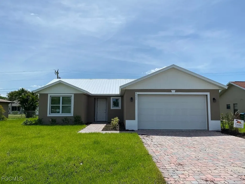 3423 SW 6th Place Cape Coral FL 33914