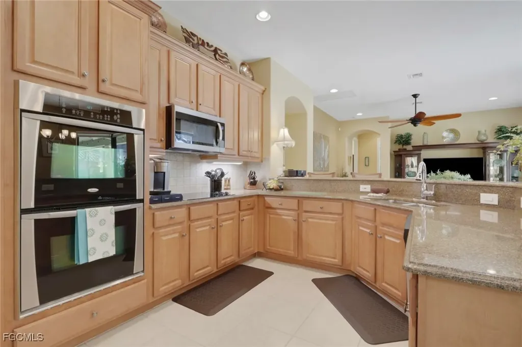 12525 Fairmont Drive Fort Myers FL 33913