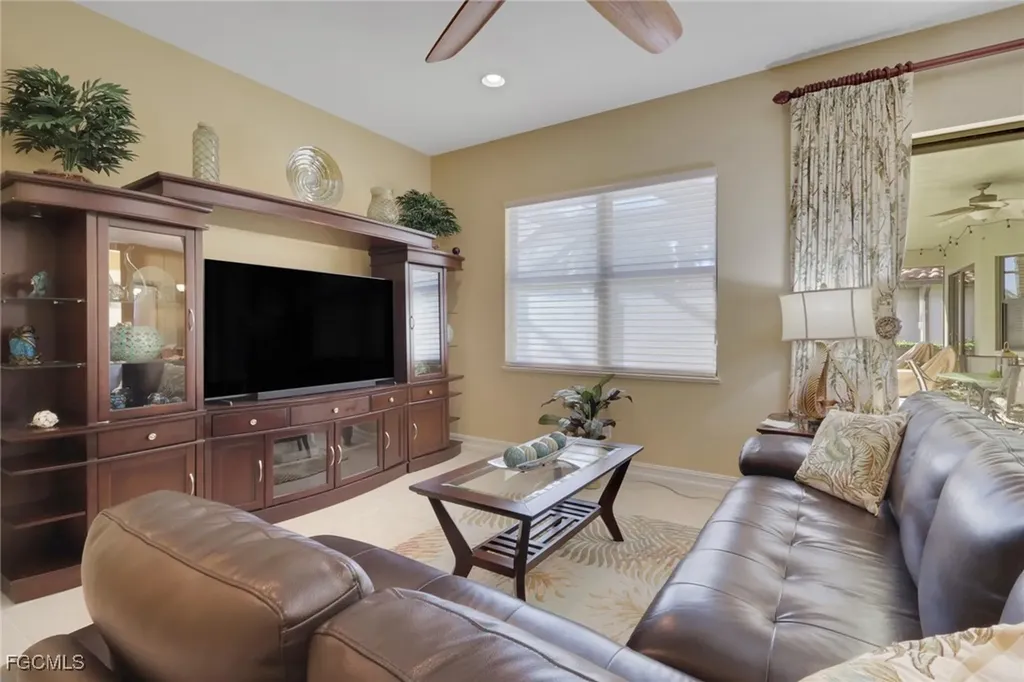 12525 Fairmont Drive Fort Myers FL 33913