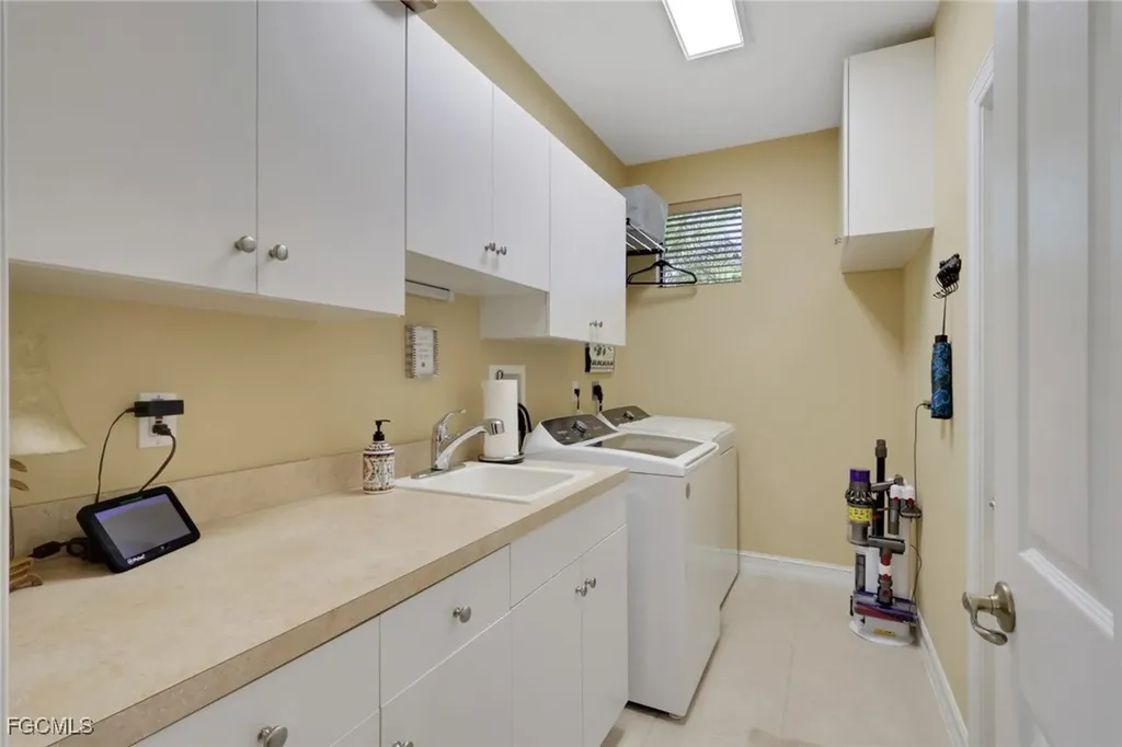 12525 Fairmont Drive Fort Myers FL 33913