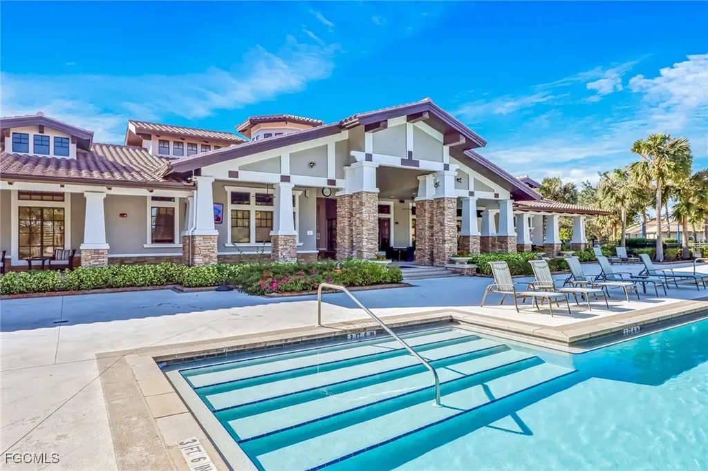 12525 Fairmont Drive Fort Myers FL 33913