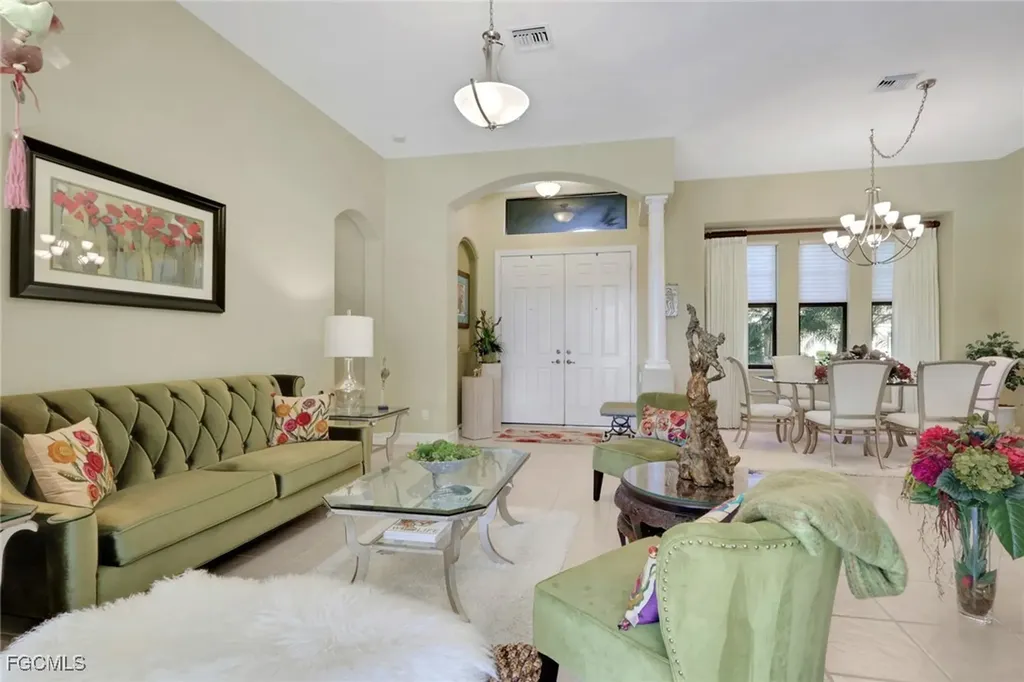 12525 Fairmont Drive Fort Myers FL 33913