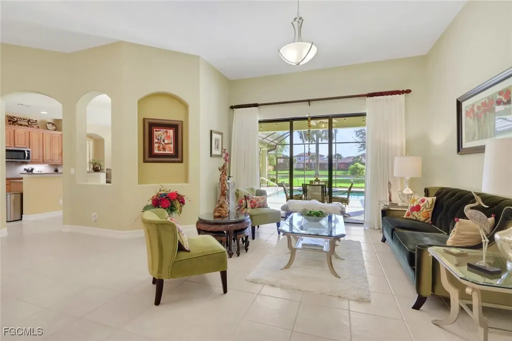 12525 Fairmont Drive Fort Myers FL 33913