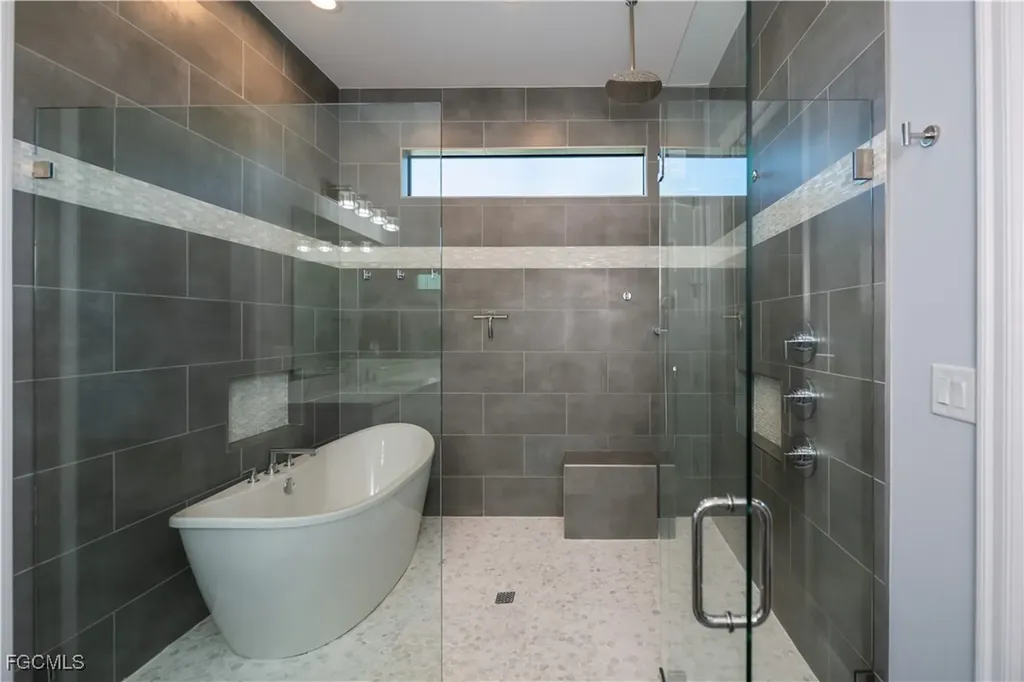 2818 Old Burnt Store Road N Cape Coral FL 33993