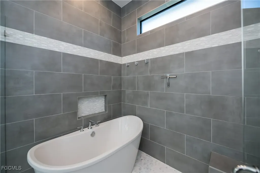 2818 Old Burnt Store Road N Cape Coral FL 33993