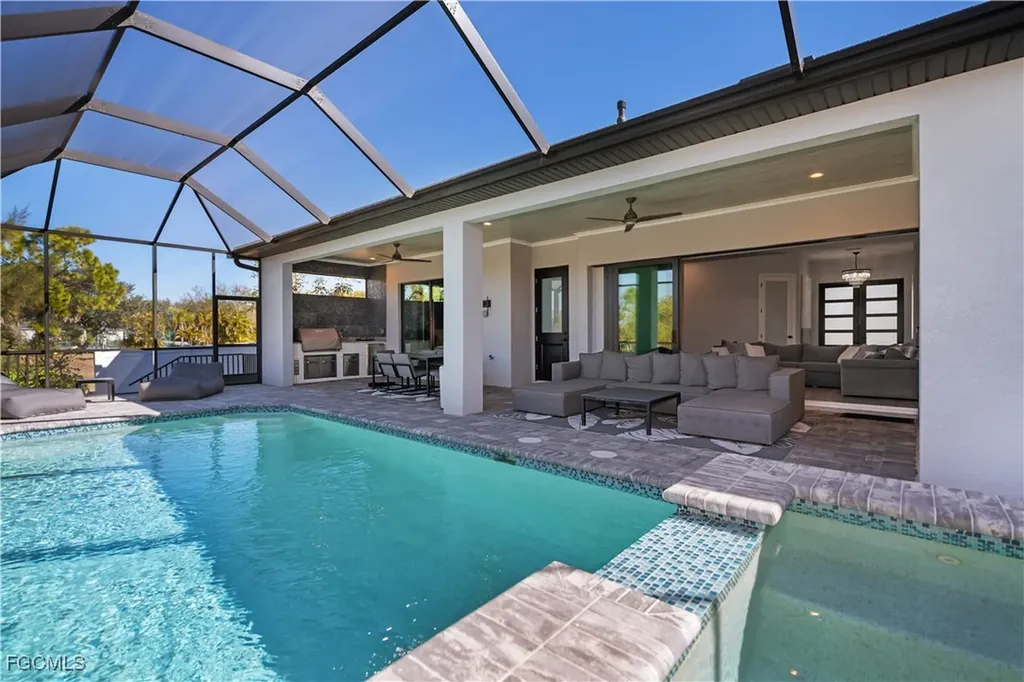 2818 Old Burnt Store Road N Cape Coral FL 33993