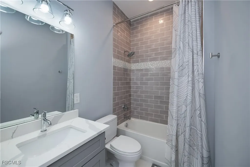 2818 Old Burnt Store Road N Cape Coral FL 33993