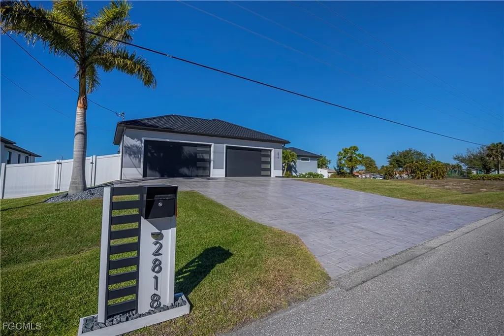 2818 Old Burnt Store Road N Cape Coral FL 33993