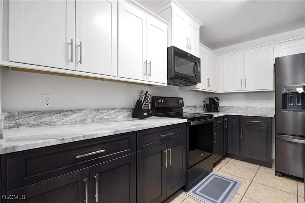 3818 SW 15th Place Cape Coral FL 33914