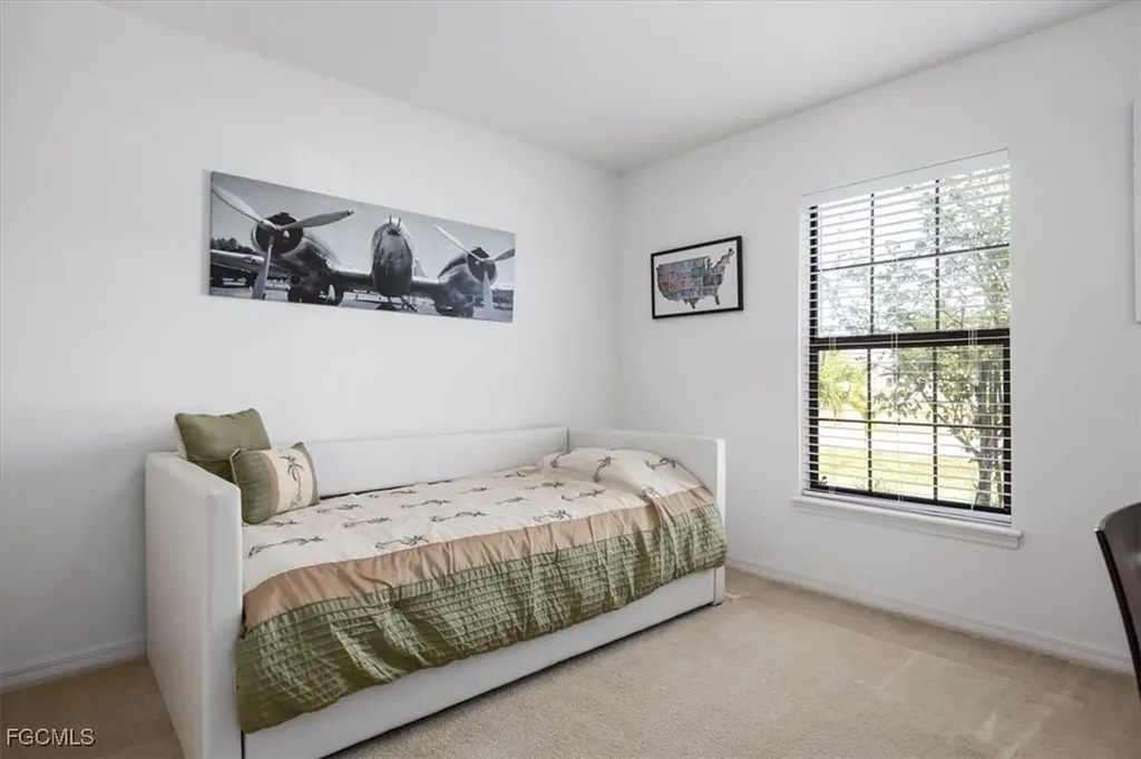 3818 SW 15th Place Cape Coral FL 33914