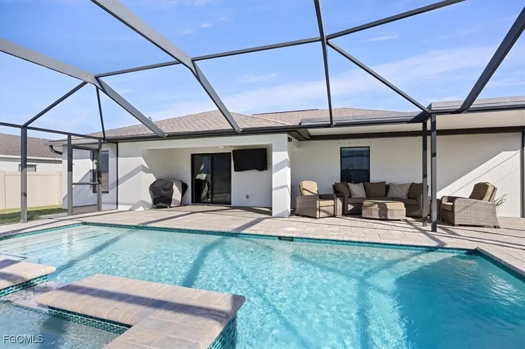 3818 SW 15th Place Cape Coral FL 33914