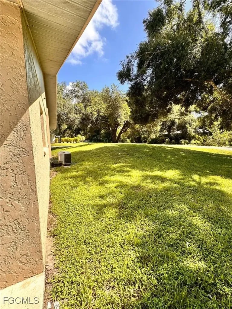 16363 Teresa Lane North Fort Myers FL 33917