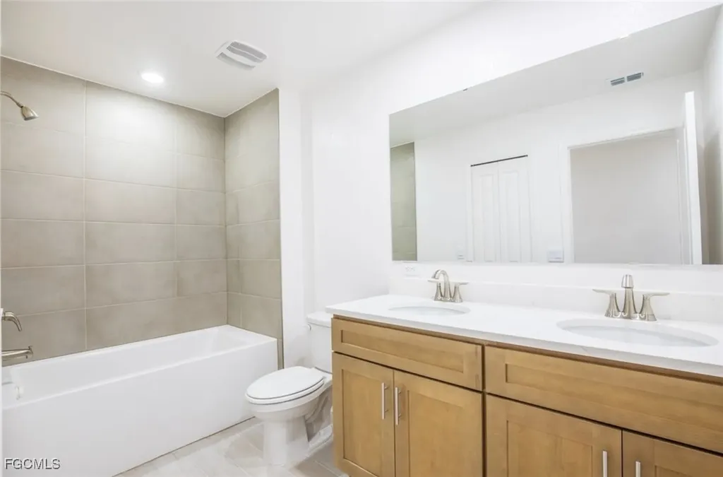 10532 Fountain Palm Circle Bokeelia FL 33922