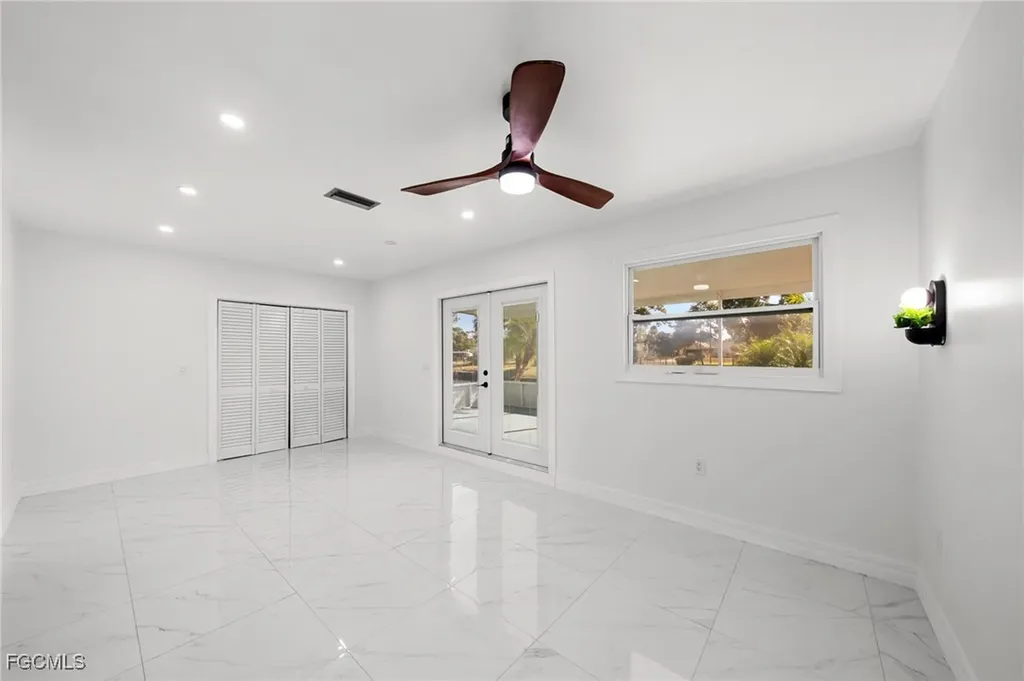1956 Indian Creek Drive North Fort Myers FL 33917