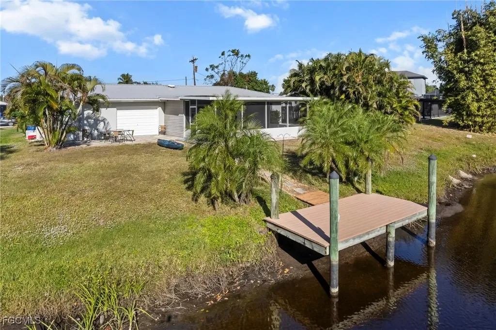 1956 Indian Creek Drive North Fort Myers FL 33917