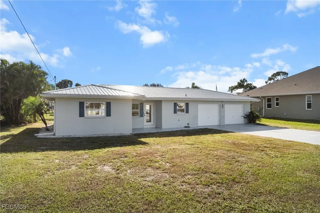 1956 Indian Creek Drive North Fort Myers FL 33917