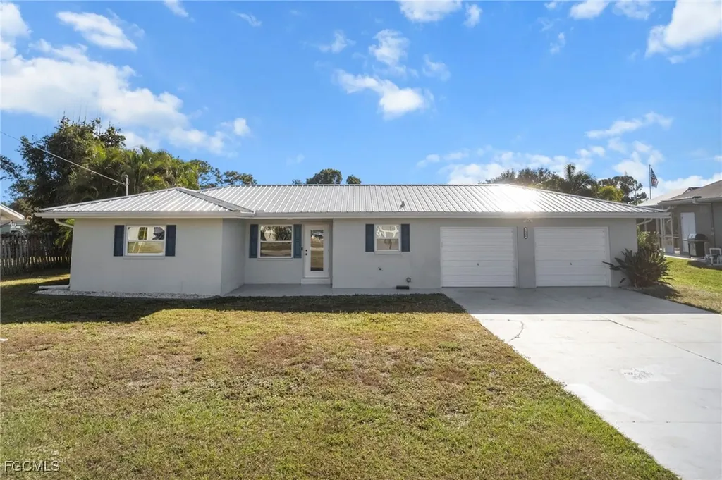 1956 Indian Creek Drive North Fort Myers FL 33917
