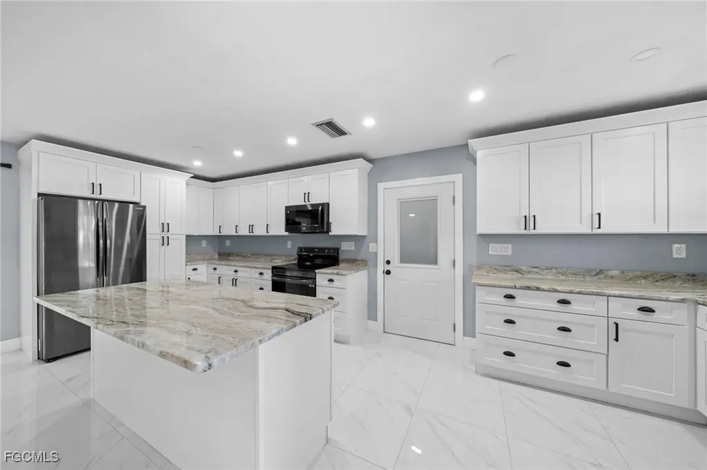 1956 Indian Creek Drive North Fort Myers FL 33917