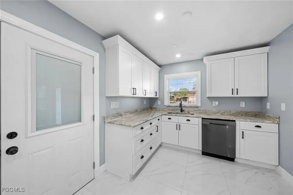 1956 Indian Creek Drive North Fort Myers FL 33917