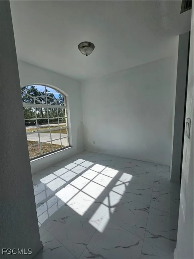 1127 Croquet Street E Lehigh Acres FL 33974