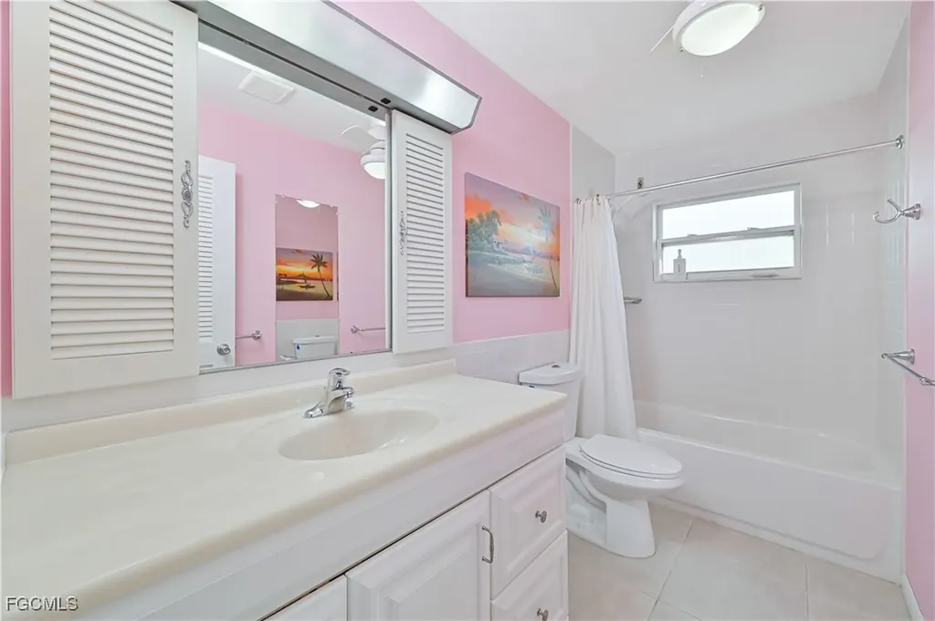 4421 SE 1st Avenue Cape Coral FL 33904