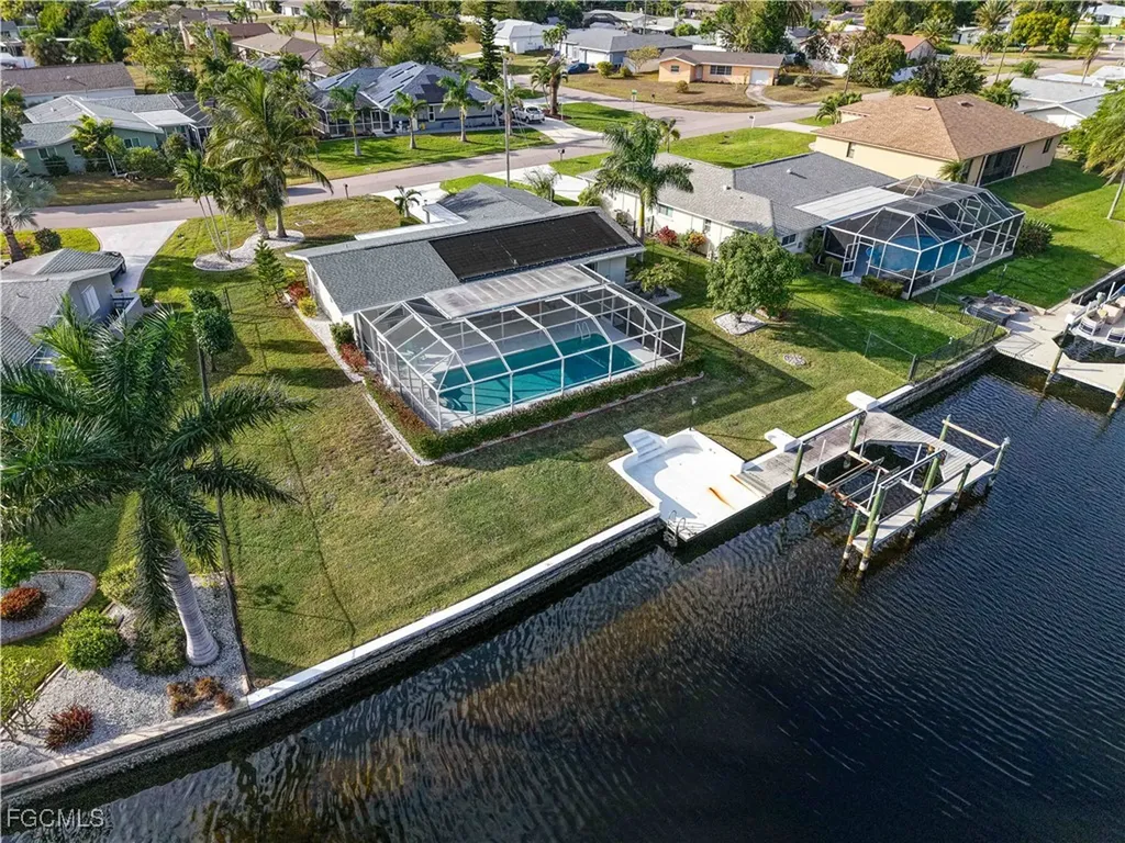 4421 SE 1st Avenue Cape Coral FL 33904