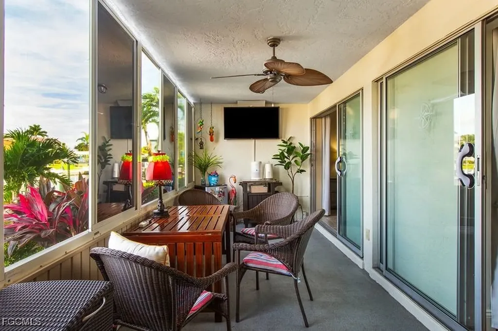 1317 SE 46th Lane Cape Coral FL 33904