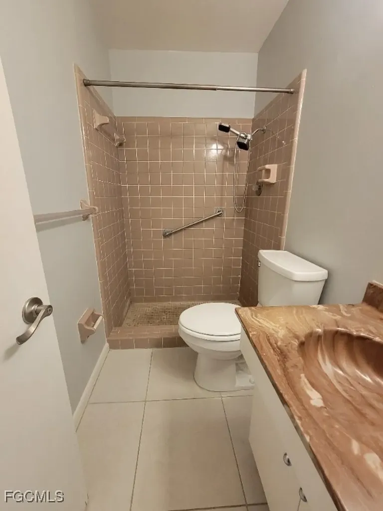 45 Tangelo Court Lehigh Acres FL 33936