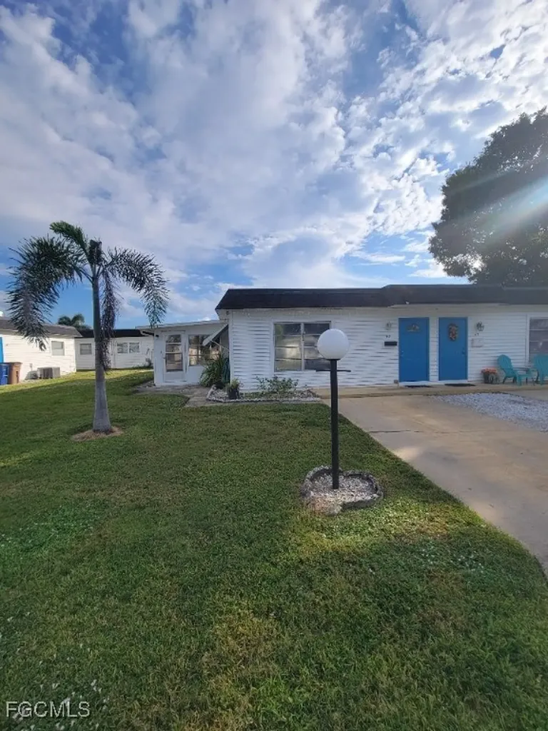 45 Tangelo Court Lehigh Acres FL 33936