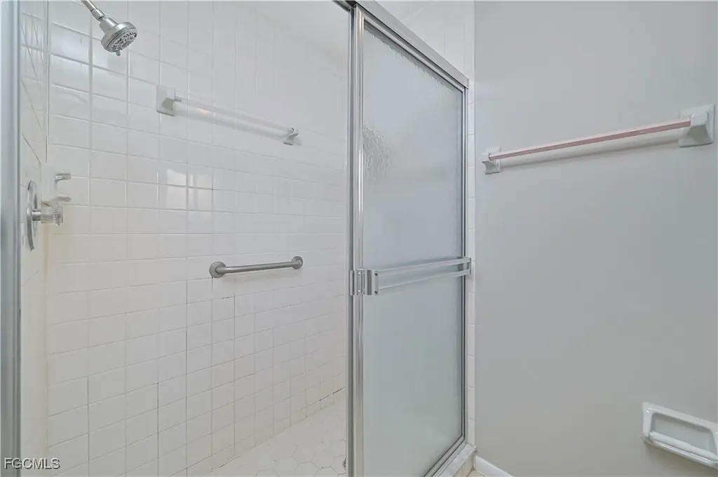 801 SE 41st Street Cape Coral FL 33904