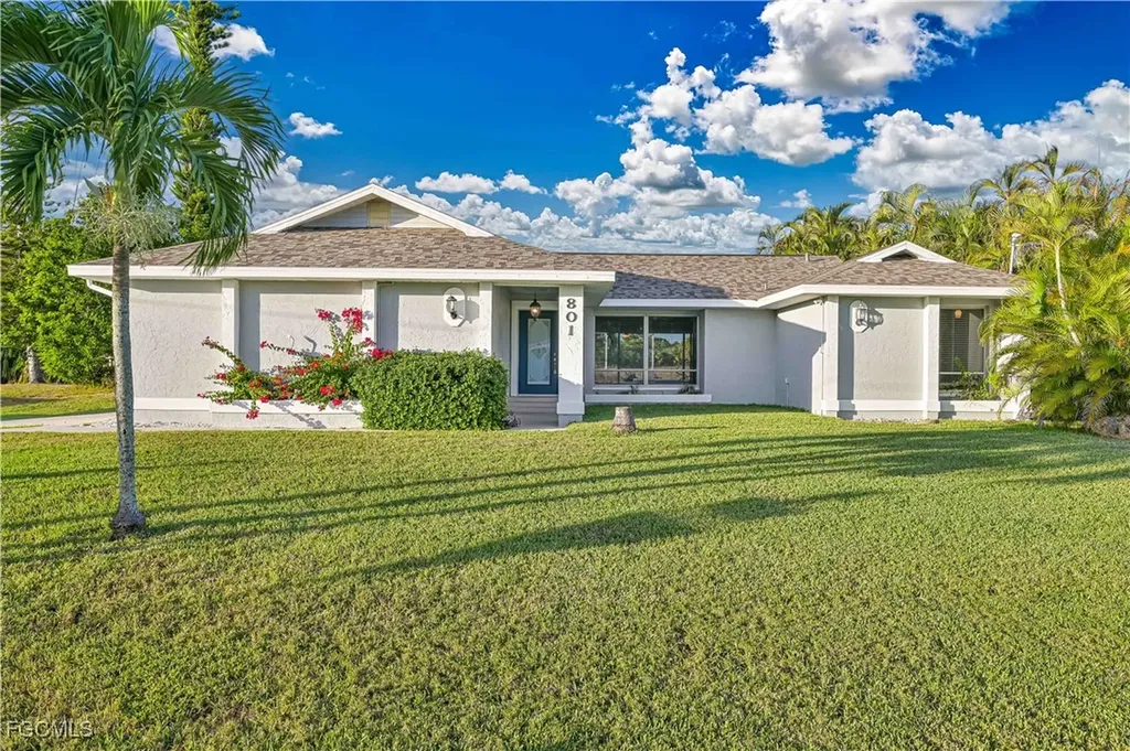 801 SE 41st Street Cape Coral FL 33904