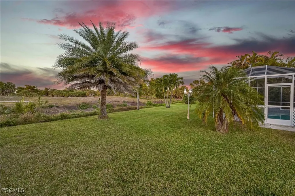 801 SE 41st Street Cape Coral FL 33904