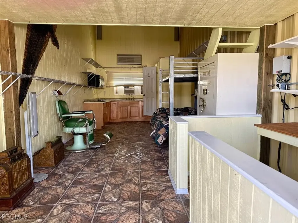 3342 County Road 721 Loop Moore Haven FL 33471