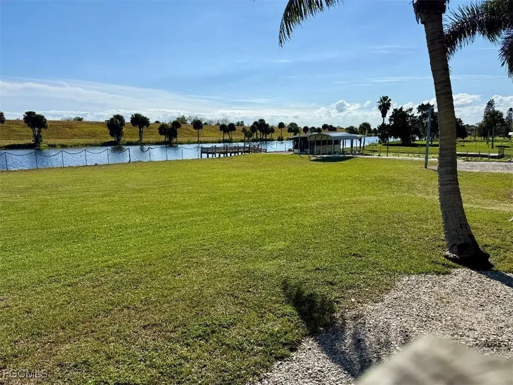 3342 County Road 721 Loop Moore Haven FL 33471