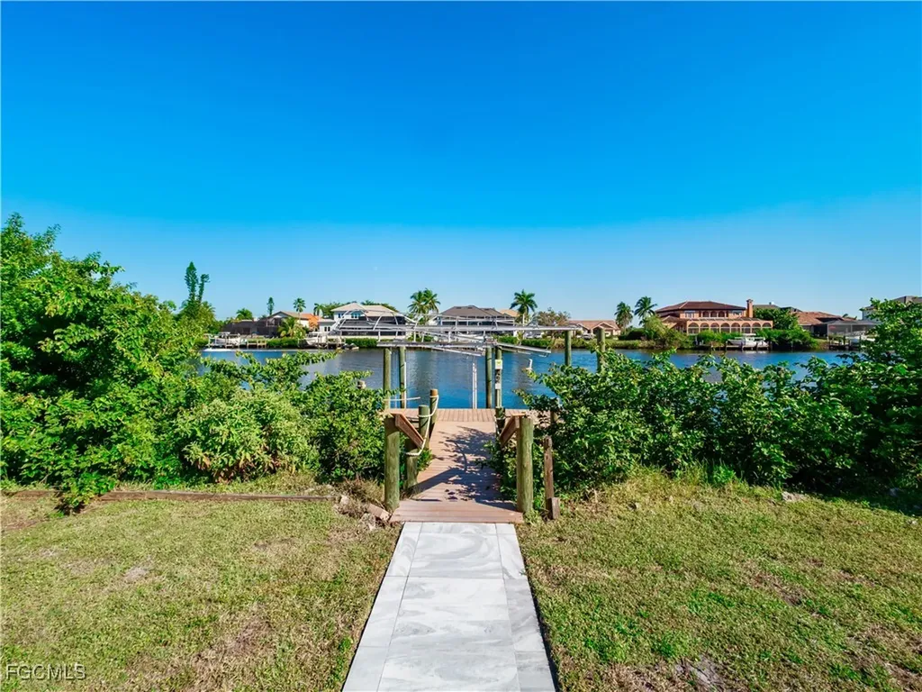 17539 Boat Club Drive Fort Myers FL 33908