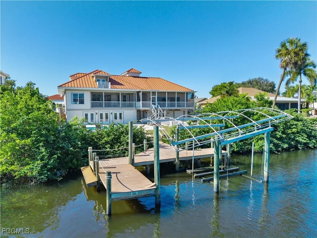 17539 Boat Club Drive Fort Myers FL 33908