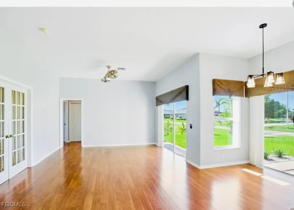 4319 SW 21st Place Cape Coral FL 33914