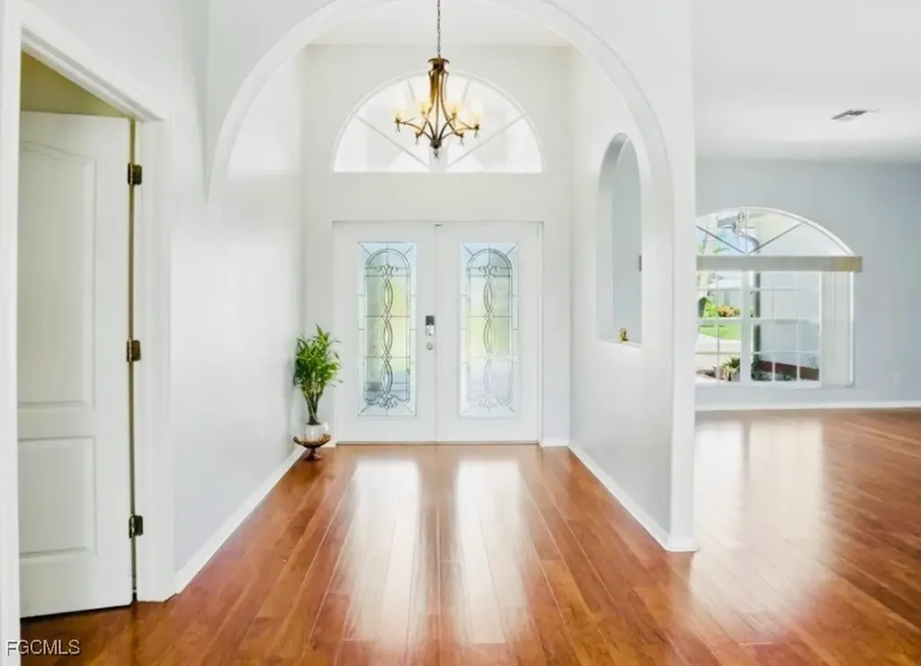 4319 SW 21st Place Cape Coral FL 33914