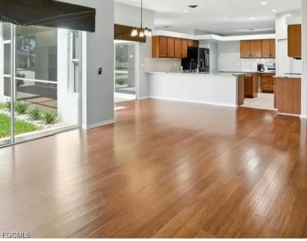 4319 SW 21st Place Cape Coral FL 33914