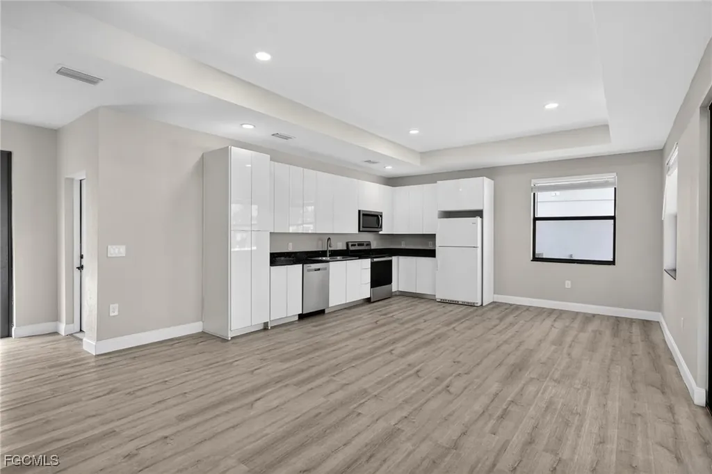 128 Viewpoint Drive Lehigh Acres FL 33972