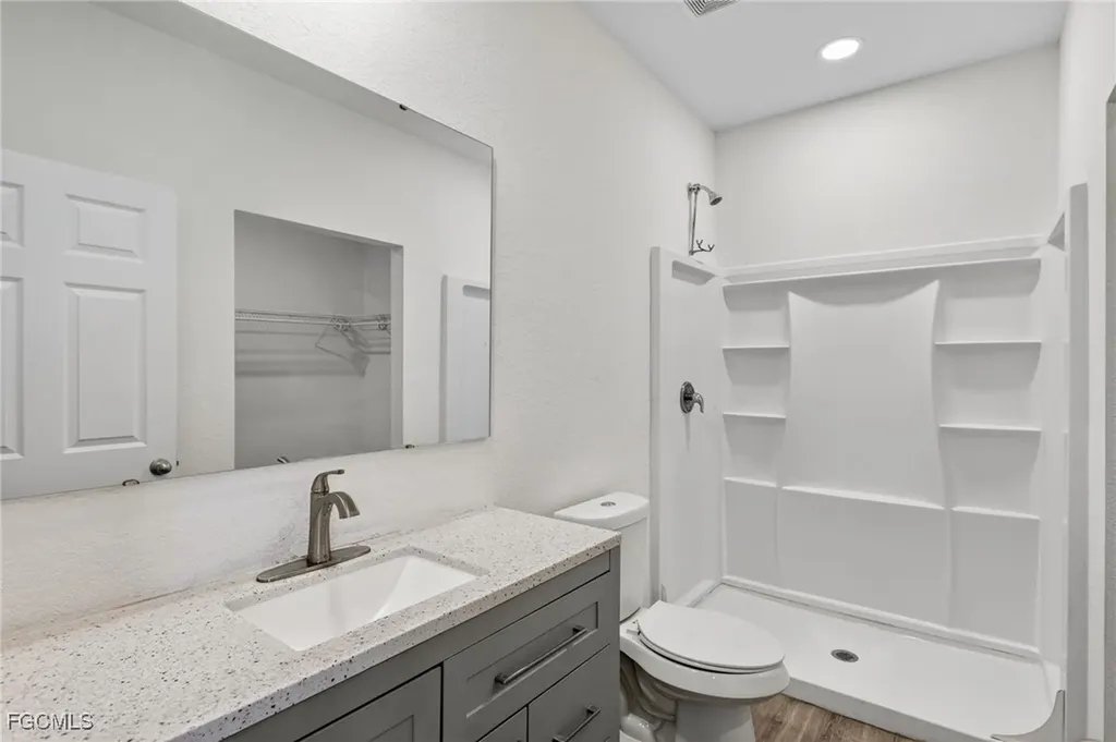 128 Viewpoint Drive Lehigh Acres FL 33972